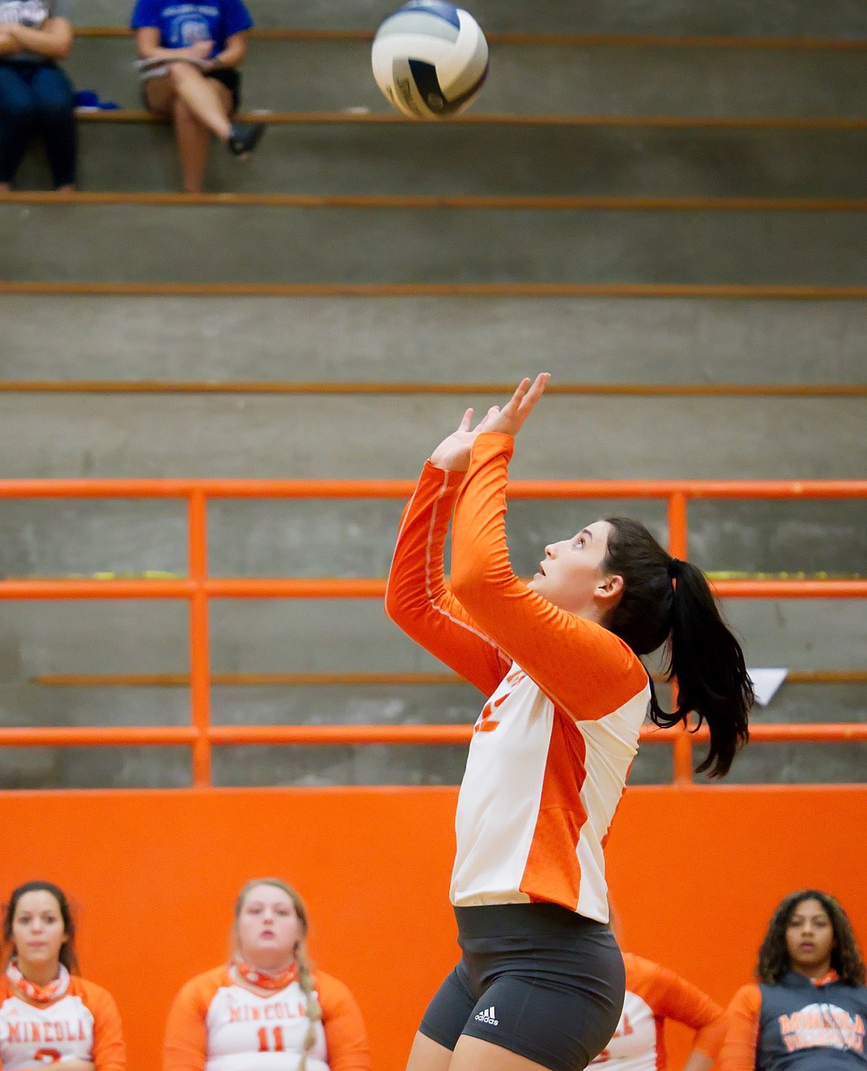 Brittany Pickle gets set to send the ball back over the net to the Lady Panthers.
